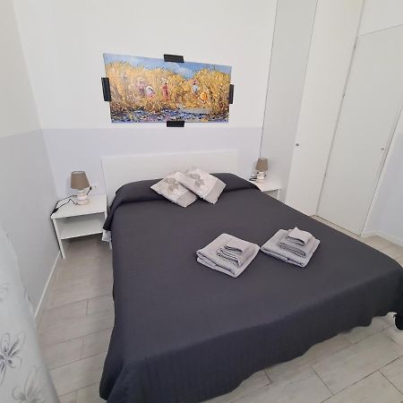 La Casa Di Sandra Rapallo Bagian luar foto