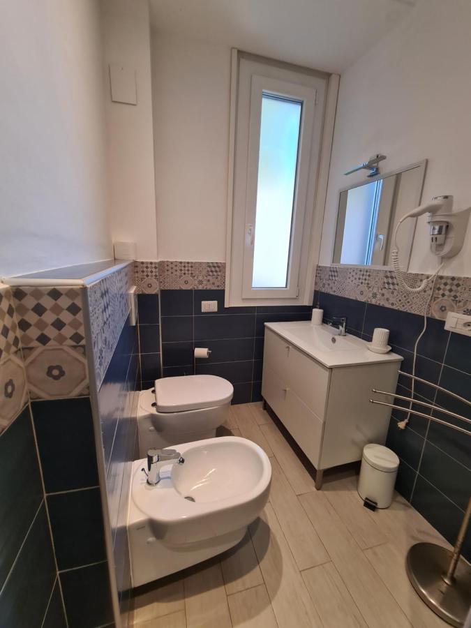La Casa Di Sandra Rapallo Bagian luar foto